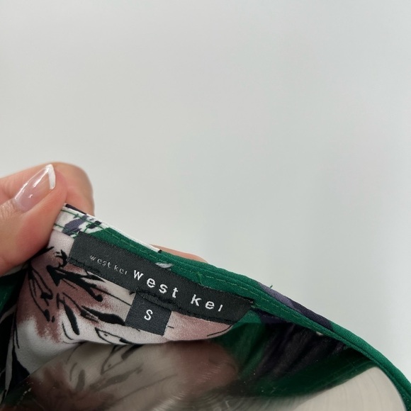 West Kei Allan Surplice Rolltab Floral Blouse Ladies Small - Picture 7 of 8